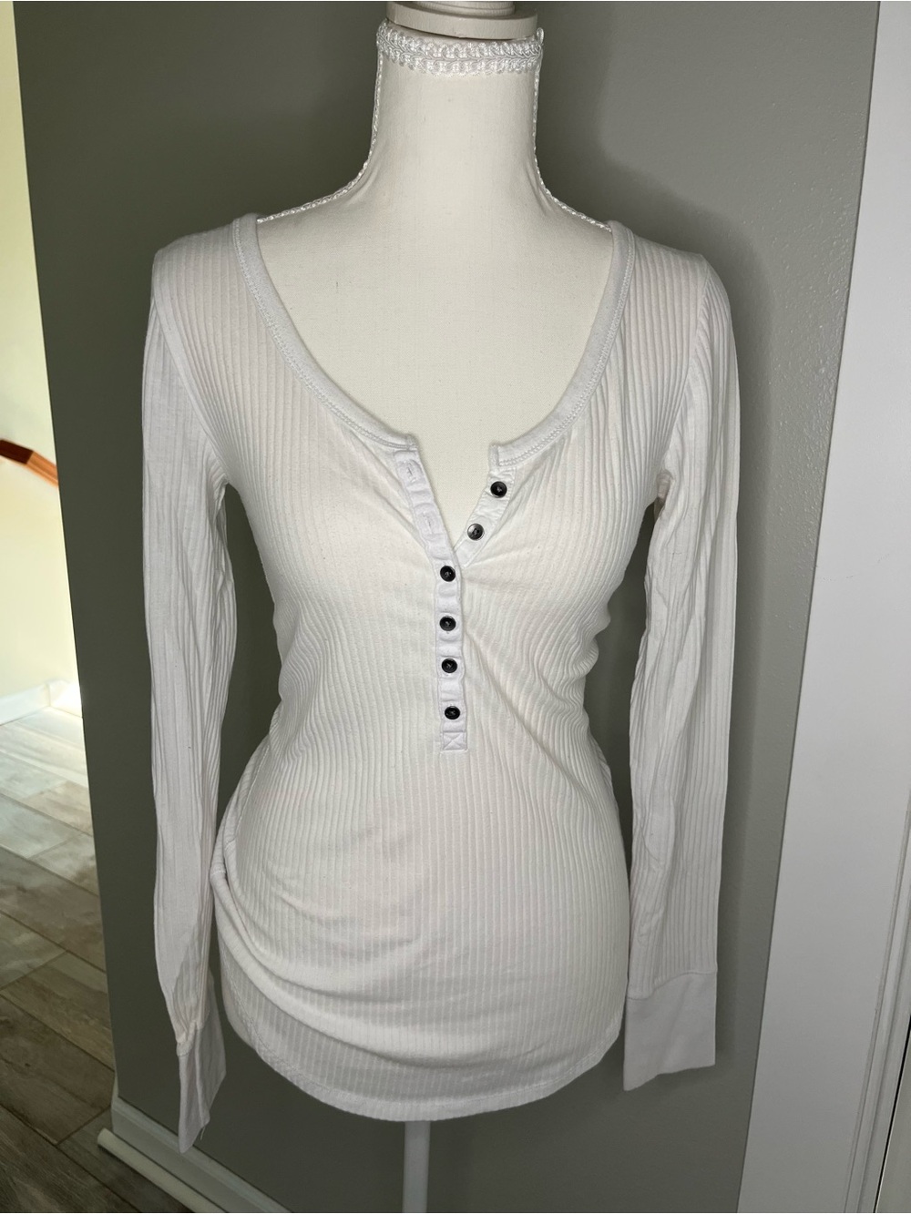 Abercrombie & Fitch White Ribbed Henley Long Sleeve Top